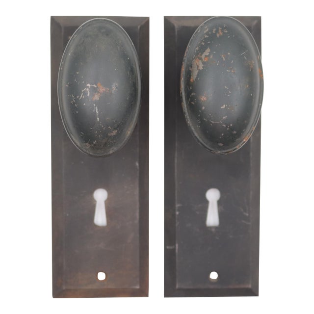 Vintage Classic Black Steel Oval Door Knob Set For Sale