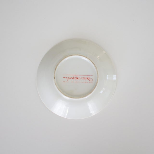 Victorian Stanford Court Nob Hill San Francisco Ceramic Souvenir Ashtray Catchall For Sale - Image 3 of 3
