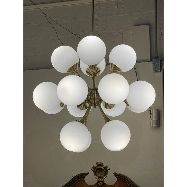 Late 20th Century Vintage Late 20th Century Murano Glass and Brass Sputnik Cloud Chandelier For Sale - Image 5 of 9
