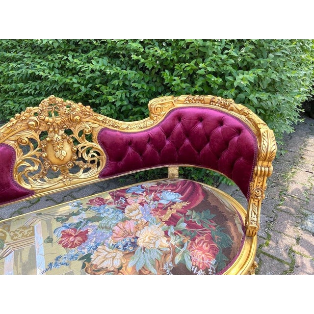 1950s French Louis XVI Gold Beech Velvet Settee For Sale - Image 4 of 13