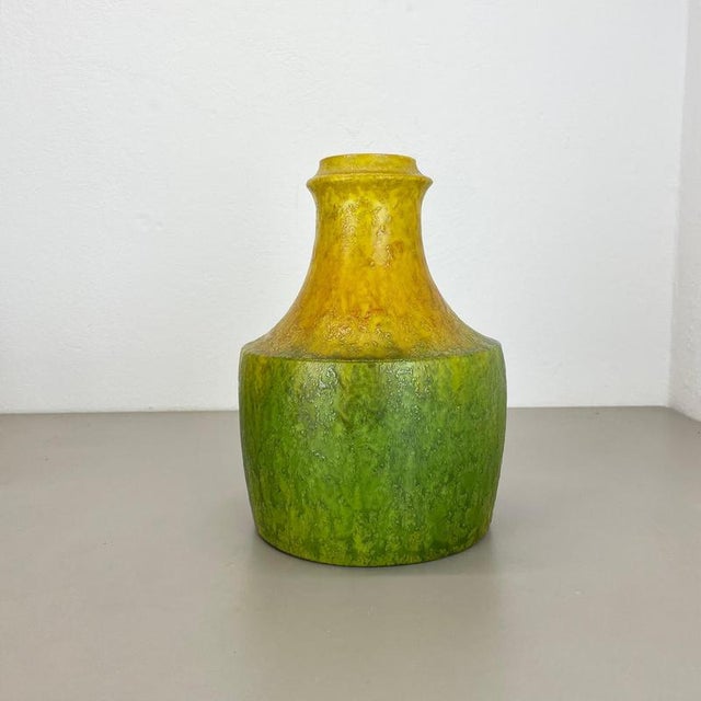 Article: Ceramic pottery vase Producer: Marcello Fantoni, Italy Decade: 1950s This original studio pottery vase was...