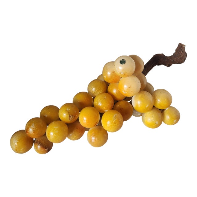 Extra Large Yellow Alabaster Grapes For Sale