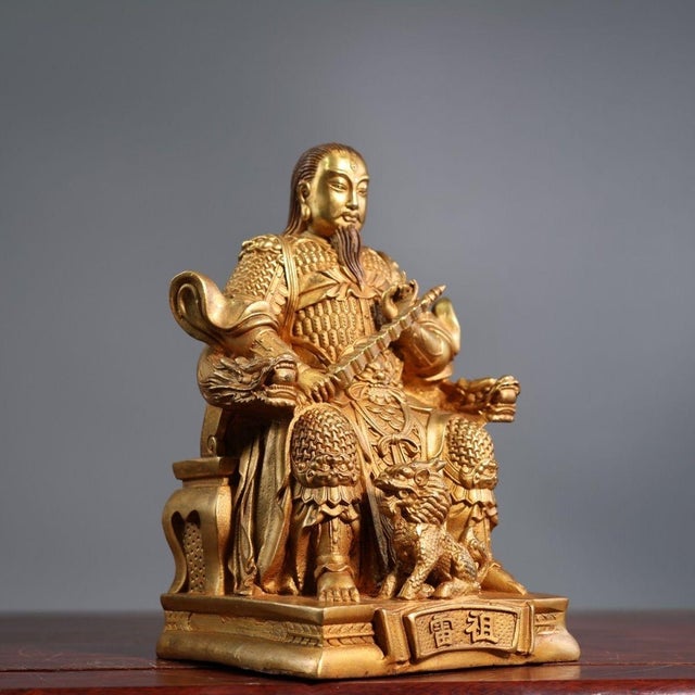 Traditional Late 19th Century Gilt Bronze Zhenwu Emperor Statue, Taoist Deity, 1.69kg For Sale - Image 3 of 9