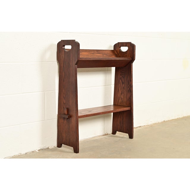 Limbert Style Antique Mission Oak Arts & Crafts Cutout Book Trough or Magazine Stand, Circa 1910 For Sale - Image 12 of 12