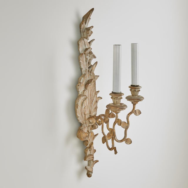 Pair of Italian Carved Wood Wall Sconces With Seashells For Sale - Image 4 of 15