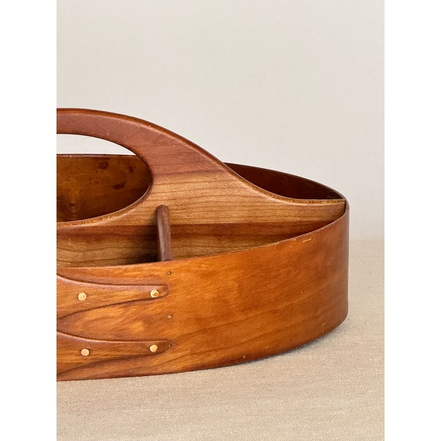 American 1900s Antique Shaker Three Finger Carrier For Sale - Image 3 of 5