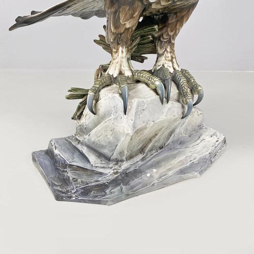 German Polychrome Porcelain Eagle Sculpture by Fritz Heidenreich, 1930s For Sale - Image 13 of 18