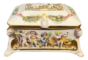 1960s Vintage Mid Century Italian Capodimonte Jewelry Casket Box With Putti