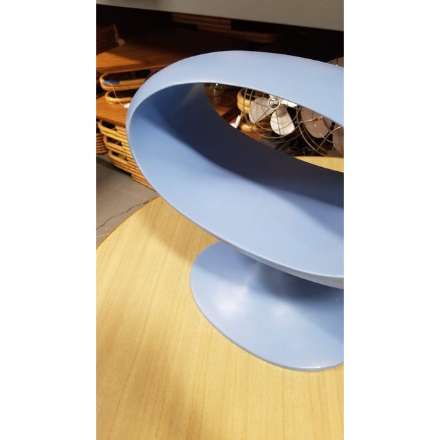 Y2k Space Age Mod Side Pedestal Table by William Emmerson For Sale In Los Angeles - Image 6 of 7