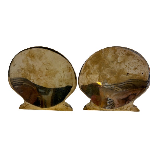 Vintage Brass Scallop Seashell Bookends, Pair For Sale