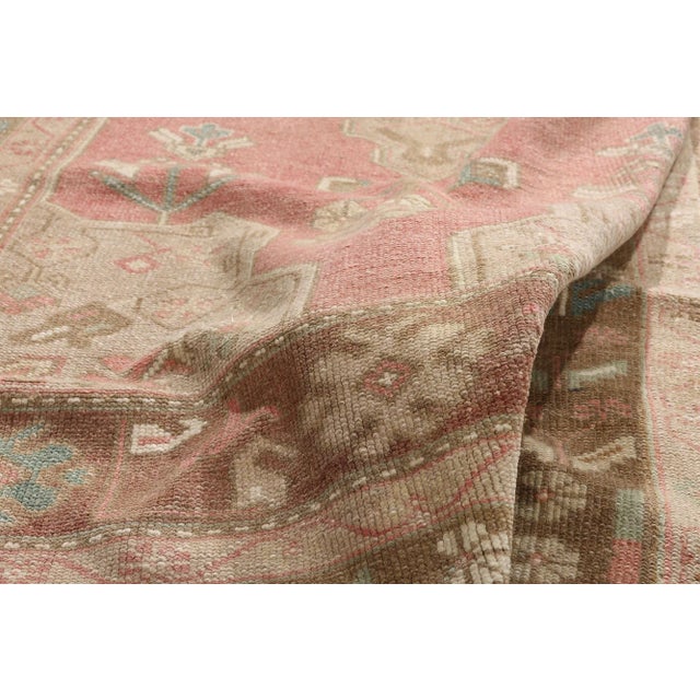 Vintage Turkish Oushak Rug, 04'06 X 08'06 For Sale In Dallas - Image 6 of 10