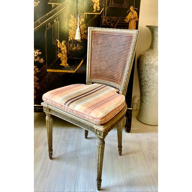 Maison Jansen Style Louis XVI Painted Dining Chairs- Set of 8 For Sale In New York - Image 6 of 12