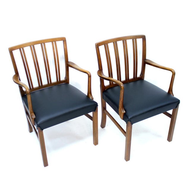 Mid-Century Modern Danish 1675 Easy Chairs by Ole Wanscher for Fritz Hansen, 1942, Set of 2 For Sale - Image 3 of 18