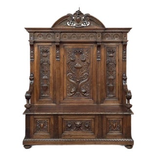 19th Century Grand Italian Hand-Carved Hall Bench For Sale