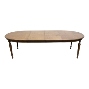 Drexel Furniture Bishopgate Collection Solid Walnut English Tudor Style 104" Oval Dining Table 160-336