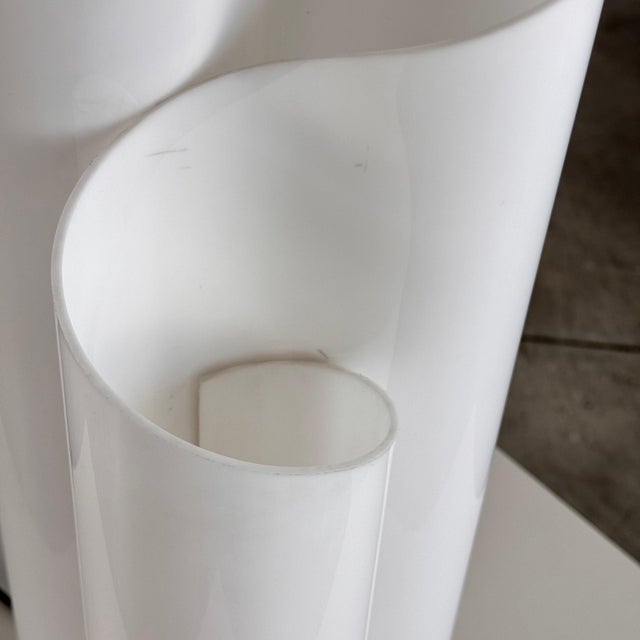 Mezzachimera Table Lamp attributed to Vico Magistretti for Artemide, 1969 For Sale - Image 9 of 14