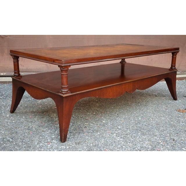 Wood 1940s English Regency Style Tooled Leather Inset Mahogany Two-Tier Coffee Table For Sale - Image 7 of 15