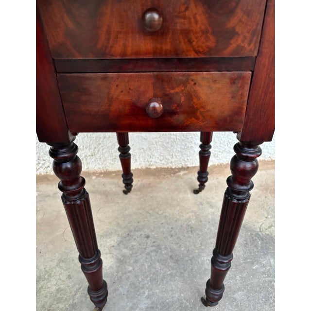 Victorian Wood Drop-Leaf Side Table with Turned Legs, 19th Century For Sale - Image 6 of 8
