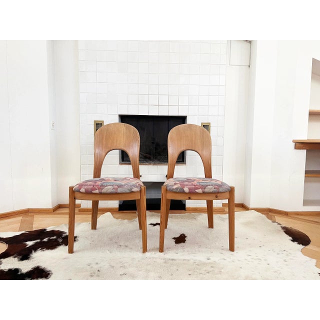 Postmodern Set of 6 1970s Niels Koefoed Dining Chairs in Pine for Koefoed's Hornslet Denmark For Sale - Image 3 of 11