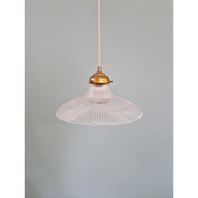 Gold Art Deco Pendant Light in Clear Grooved Glass, 1930 For Sale - Image 8 of 10