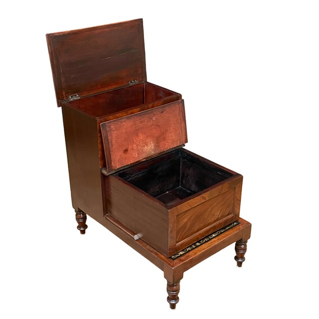 Wood Library Stair Steps of Mahogany and Leather in the Regency Style From England For Sale - Image 7 of 9