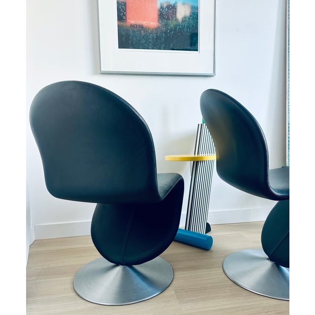 Verner Panton System 1-2-3 Swivel Chairs Pair Black Leather - Space Age Scandinavian For Sale In New York - Image 6 of 8