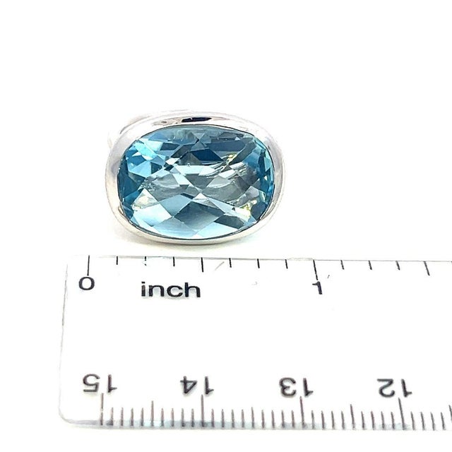Metal 1990s Natural Solitaire Blue Topaz Ring Size 6.5 14k W Gold 17.35 Cts Certified For Sale - Image 7 of 11