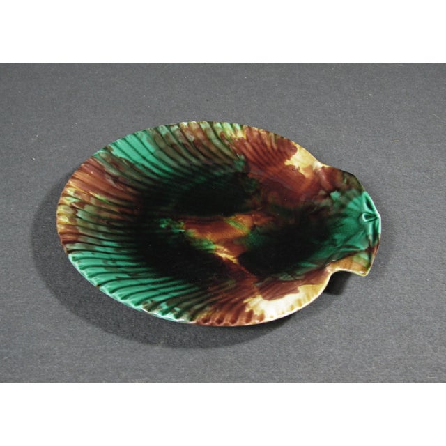 Late 19th Century Antique C1870 Zha Wedgwood Majolica Scallop Shell Plate For Sale - Image 5 of 10