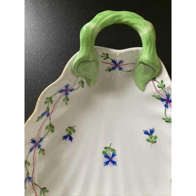 Mid 20th Century Herend Scalloped Sea Shell Porcelain Jewelry Dish With Handpainted Design For Sale - Image 16 of 18