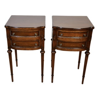 1930s Pair of French Louis XVI Walnut Nightstand / Bedside Table For Sale