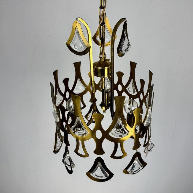 Gold Crystal and Brass Chandelier by Sciolari, 1970s For Sale - Image 8 of 9