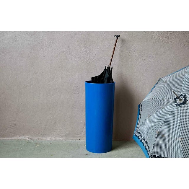 1970s Syla Umbrella Stand in Blue Plastic, 1970s For Sale - Image 5 of 8