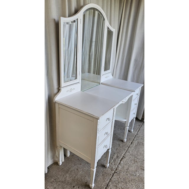 Boho Chic Vintage Vanity 3 Mirrors, 1930's, White Romantic Style For Sale - Image 3 of 16