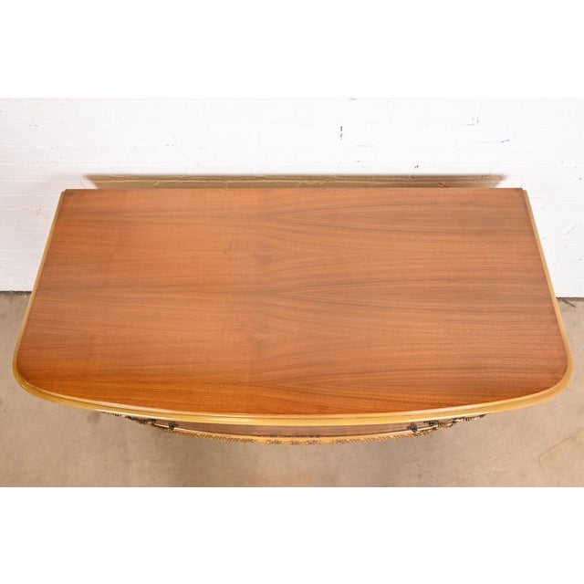 Romweber French Provincial Louis XV Flame Mahogany and Parcel Painted Dresser, Circa 1920s For Sale - Image 9 of 12