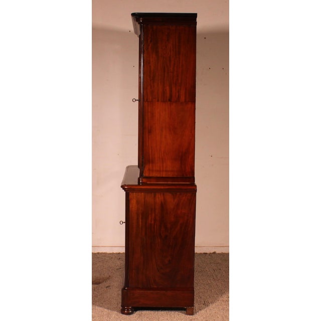 Small Early 19th Century Two-Part Mahogany Buffet For Sale - Image 6 of 9
