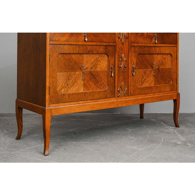 Art Nouveau Sideboard in Oak, 1900s For Sale - Image 6 of 18