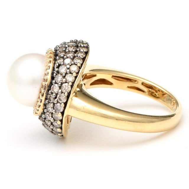Contemporary 14KYW Cultured Akoya Pearl & White/Brown Diamond Ring, size 5 For Sale - Image 3 of 5