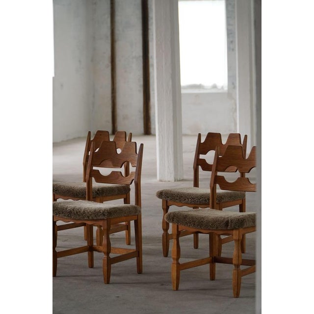 Razorblade Chairs in Oak & Lambswool attributed to Henning Kjærnulf, 1960s, Set of 6 For Sale - Image 13 of 18