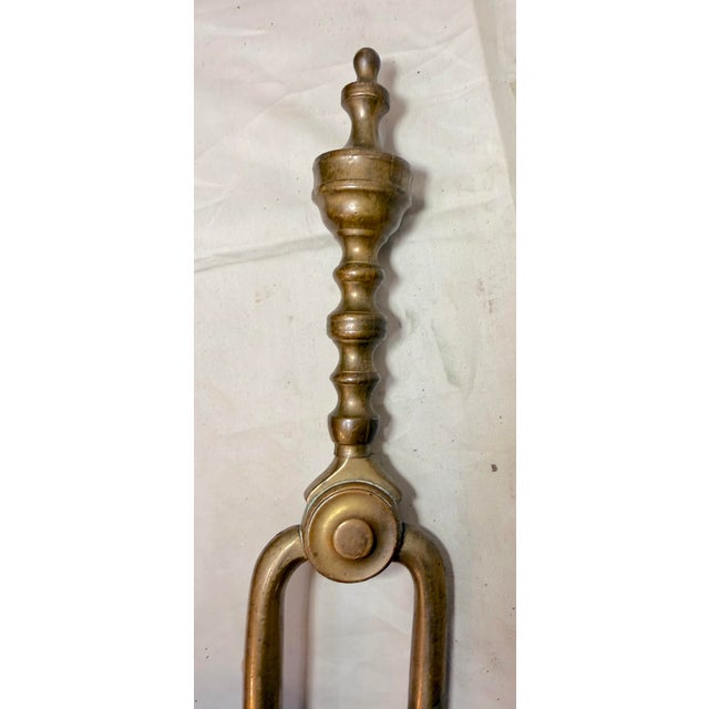 Antique 18th Century Wrought Iron Turned Brass English Fireplace Tongs Tool 6 For Sale - Image 9 of 10
