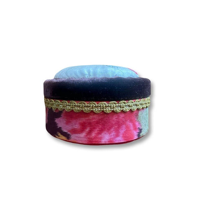 French Vintage French Silk Jewelry Box Handmade Boudoir Trinket Box Provençal Satin Lined Vanity Box Romantic Decor For Sale - Image 3 of 6