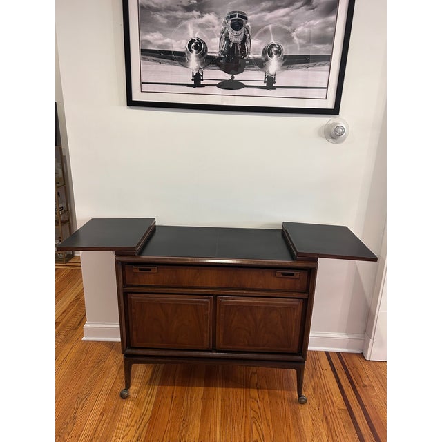 Mid 20th Century Modern Walnut Dry Bar / Cabinet on Casters For Sale - Image 4 of 4