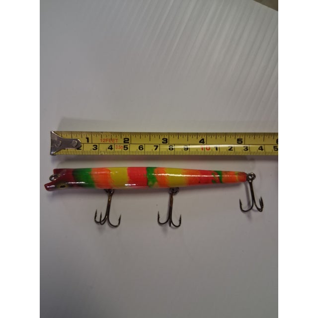 Vintage 1970s Hand Painted Wooden Pencil Plug Fishing Lure Decor / Real Use For Sale In Detroit - Image 6 of 11