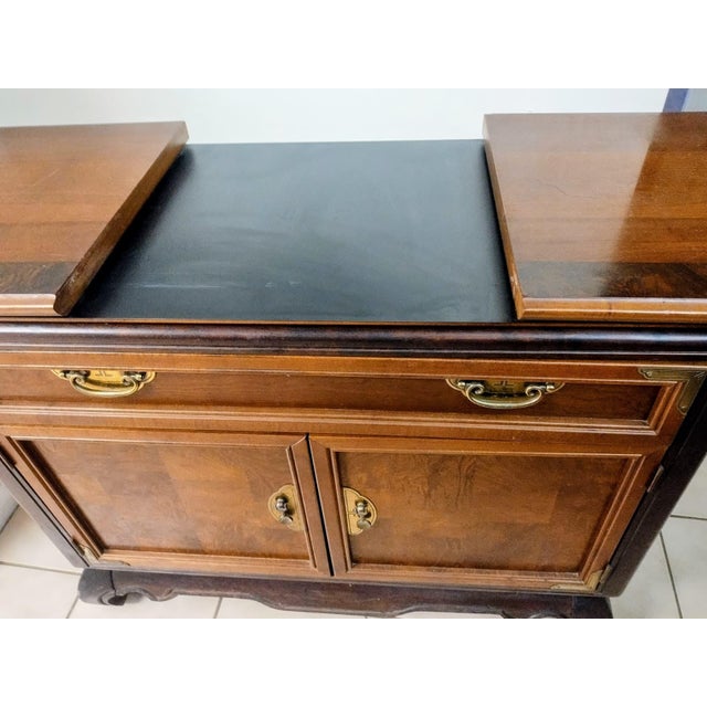 Mid-Century Modern 1960s Dining and Wine Cabinet With Extendable Table For Sale - Image 3 of 8