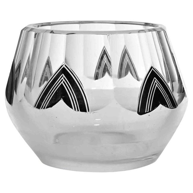 1930s Small Art Deco Transparent Glass Vase attributed to Karel Palda, 1930s For Sale - Image 5 of 5