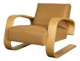 Example of Alvar Aalto Seating
