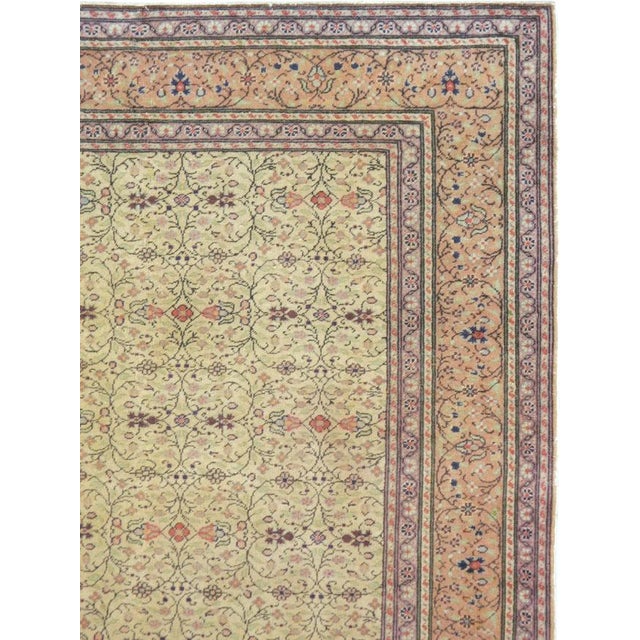 A vintage Turkish Sivas carpet from the mid-20th century. Measures: 6' 5" x 9' 4"