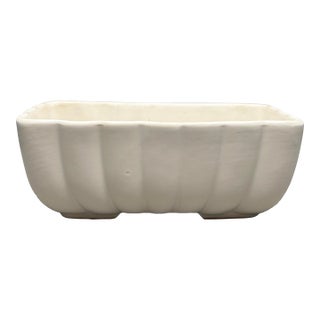 Vintage White Hull Usa Ceramic Ribbed Planter F42 For Sale