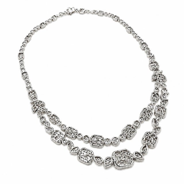 18k White Gold Diamond Necklace For Sale - Image 4 of 4