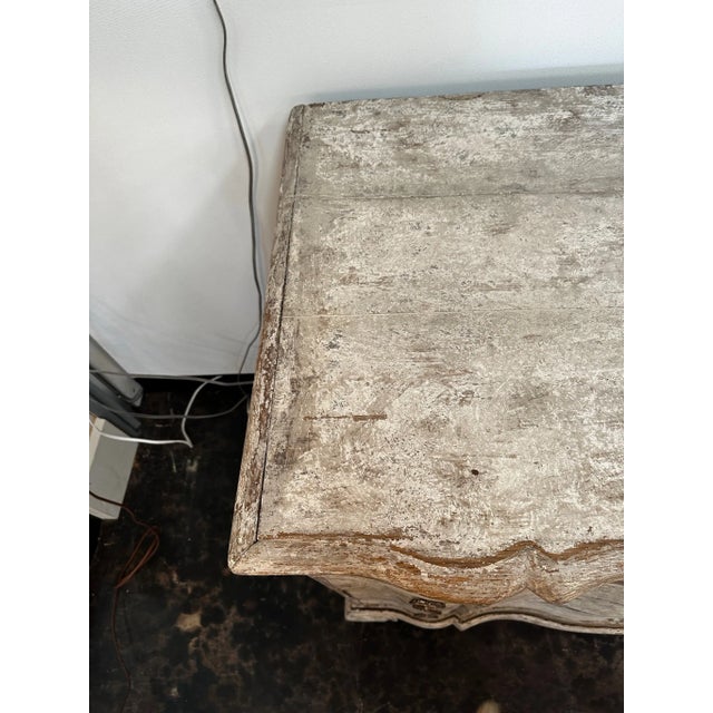 Swedish 18th Century Gustavian Serpentine Two Piece Commode Chest of Drawers For Sale - Image 4 of 6