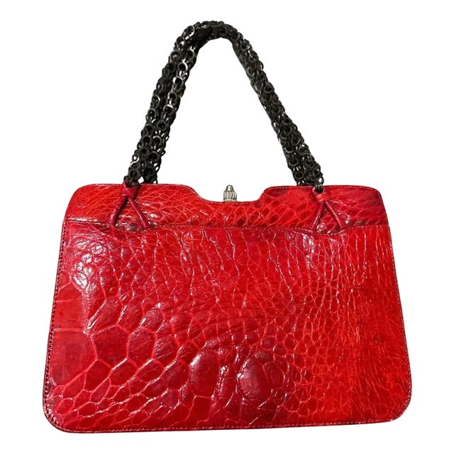 1980s Vintage Red Leather and Black Painted Metal Chain Italian Evening Bag For Sale